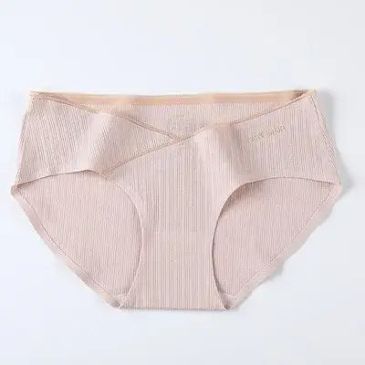Image of Low Waist Maternity Panties - cotton comfort underwear during your pregnancy journey. Shop now at OleOle.