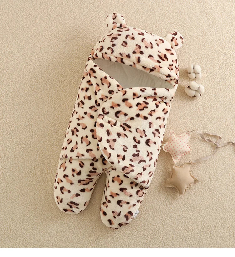 Image of Soft & warm sleepsack for 0-9 months. Safe, snug sleep! Shop now at OleOle.