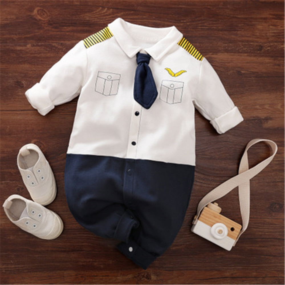 Image of Winter charm for newborn - Boys' romper with necktie, 0-18 months. Gentleman style in cosy fashion. Shop now at OleOle.