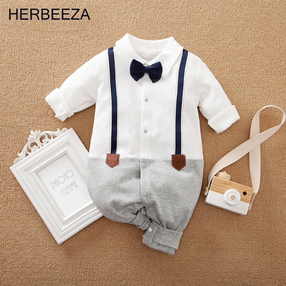 Image of Winter charm for newborn - Boys' romper with necktie, 0-18 months. Gentleman style in cosy fashion. Shop now at OleOle.