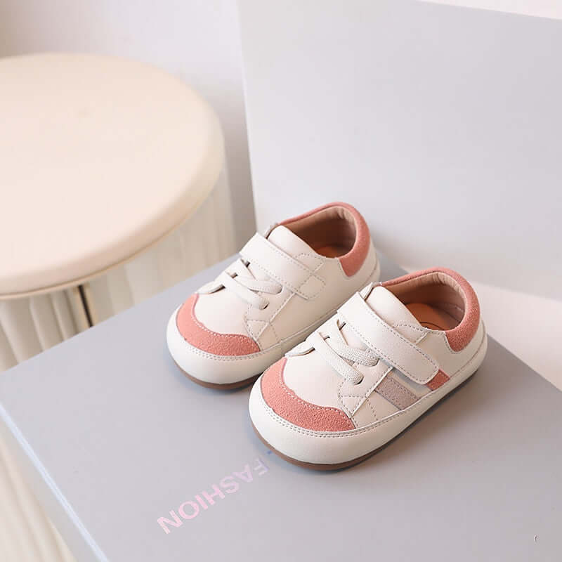 Image of Soft leather baby sneakers, ideal for 6 months to 3 years – stylish and comfy first steps! Shop now at OleOle.