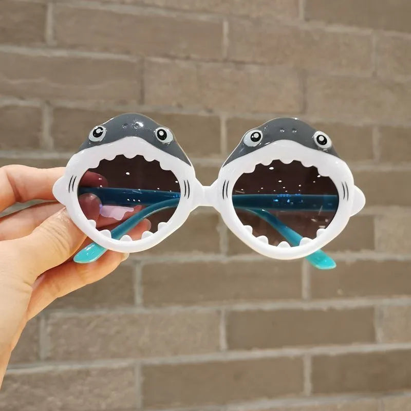 Image of Playful Shark Sunglasses for Kids (3-8 years): Stylish eyewear for adventurous little ones. Shop now at OleOle.