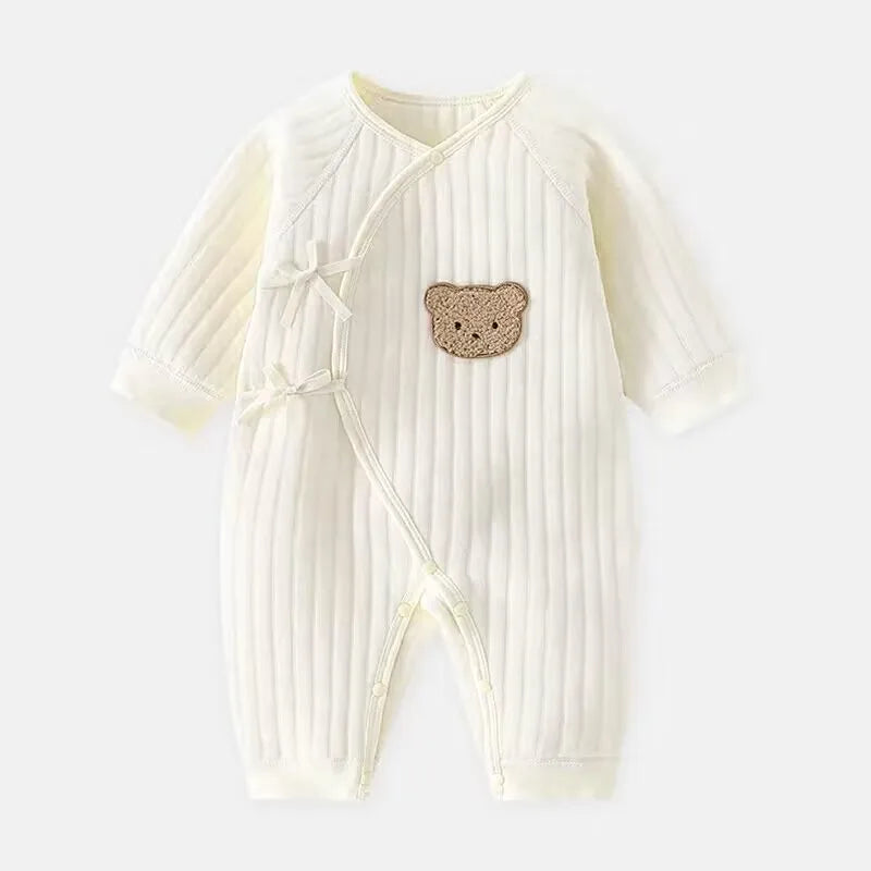 Image of Cozy Cotton Onesie for Newborns: Unisex Baby Bodysuit (0-6 months) - Ultimate Comfort for Tiny Tots! Shop now at OleOle.