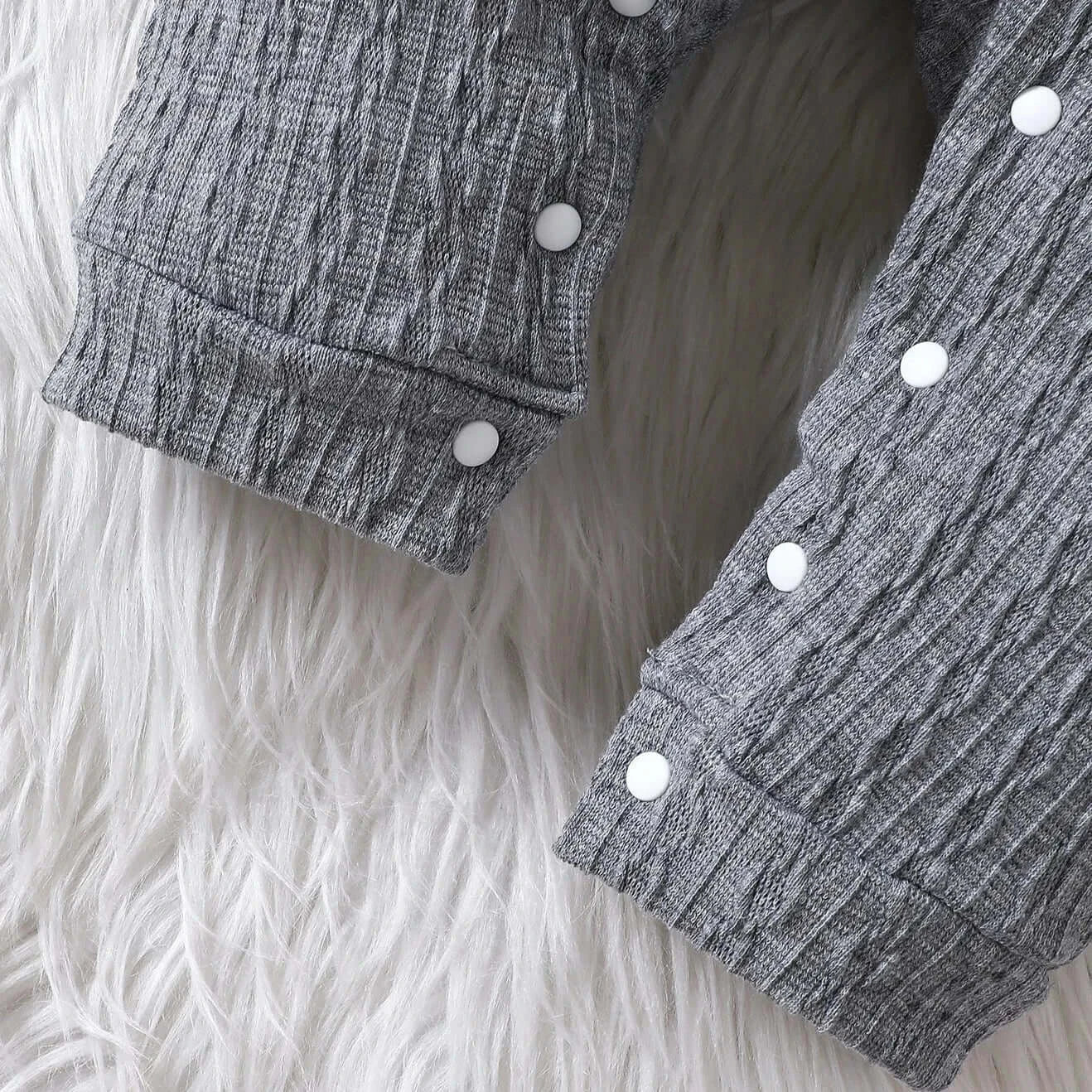 Image of Polo Neck Bear Baby Rompers - Soft, comfy, and perfect for autumn & spring outings. Shop now at OleOle.