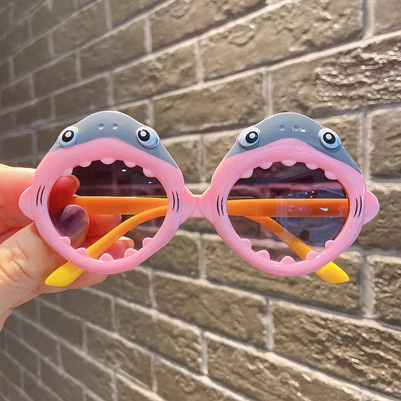 Image of Playful Shark Sunglasses for Kids (3-8 years): Stylish eyewear for adventurous little ones. Shop now at OleOle.