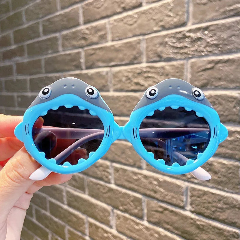 Image of Playful Shark Sunglasses for Kids (3-8 years): Stylish eyewear for adventurous little ones. Shop now at OleOle.