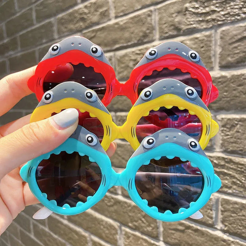 Image of Playful Shark Sunglasses for Kids (3-8 years): Stylish eyewear for adventurous little ones. Shop now at OleOle.