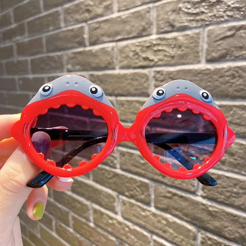 Image of Playful Shark Sunglasses for Kids (3-8 years): Stylish eyewear for adventurous little ones. Shop now at OleOle.