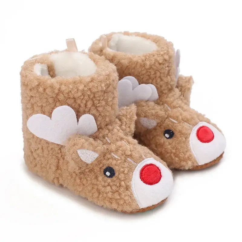 Anime design winter shoes for newborns, plush warmth, soft cloth sole, winter protection, suitable for baby aged 0-18 months.