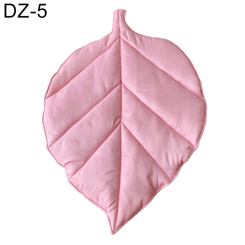 Image of Cosy Leaf Design Play Mat for Newborns: Soft, Safe, and Stylish Home Decor. Shop now at OleOle.