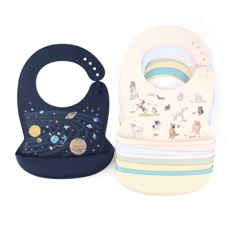 Image of Adjustable Silicone Baby Bib - On Sale Now at OleOle ! Easy-to-clean and comfortable bib for mess-free mealtimes.