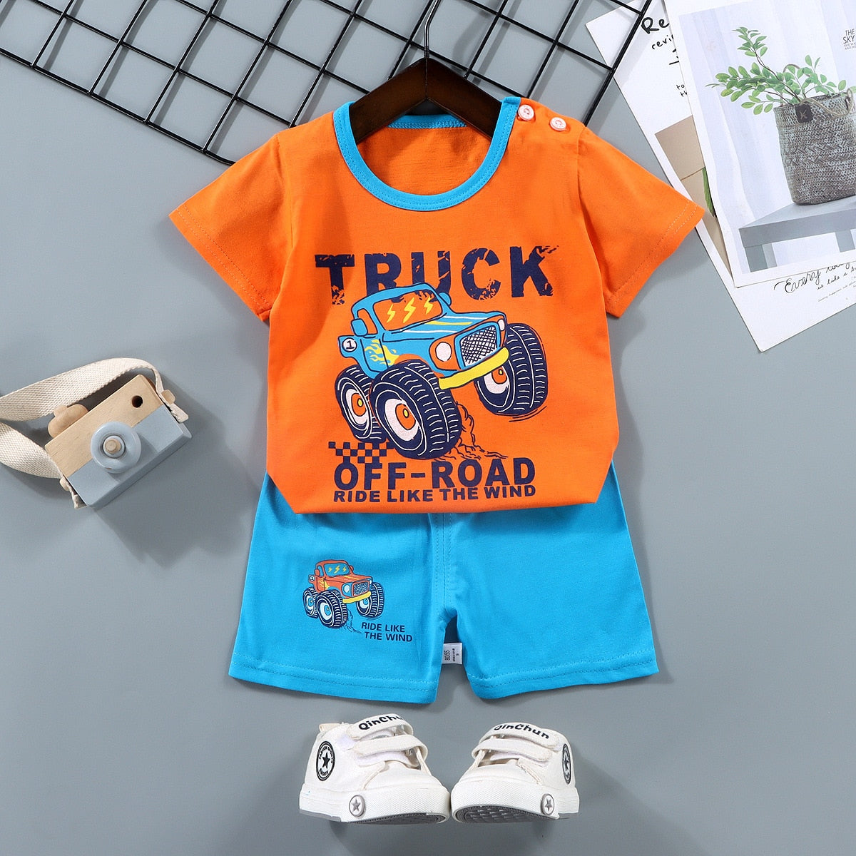 Image of Baby T-Shirt & Pant Set (9m - 5yrs). Stylish comfort for your little one's summer adventures! Shop now at OleOle.