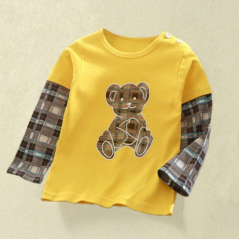 Image of Cute Cartoon Tops: Perfect T-shirts for Boys & Girls (2-6 Years). Playful style for your little ones! Shop now at OleOle.