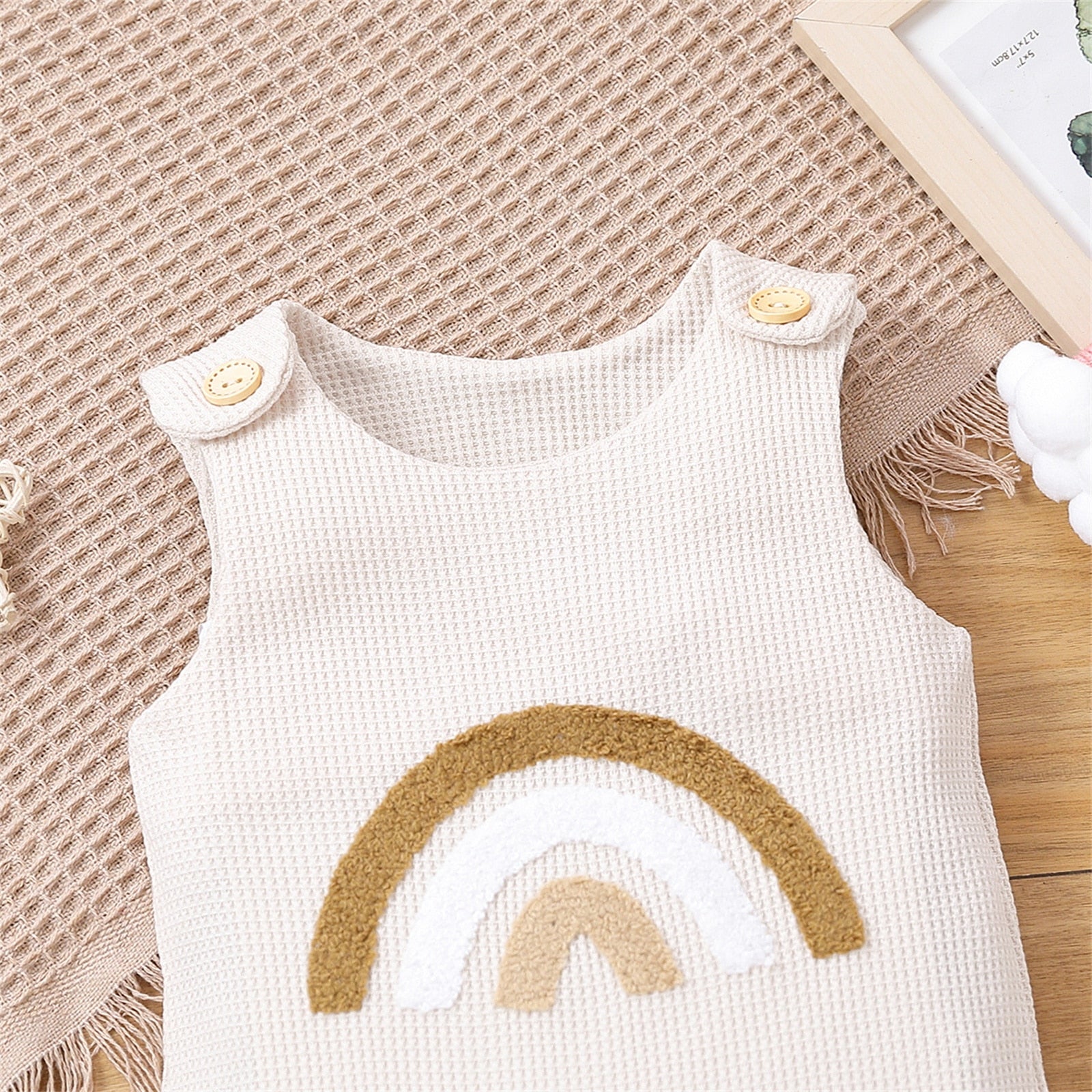 Image of Adorable Baby Romper for 0-18 Months - Perfect Summer Outfit! Shop now at OleOle.