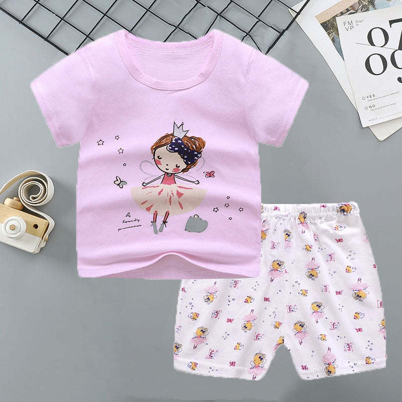 Image of Baby T-Shirt & Pant Set (9m - 5yrs). Stylish comfort for your little one's summer adventures! Shop now at OleOle.