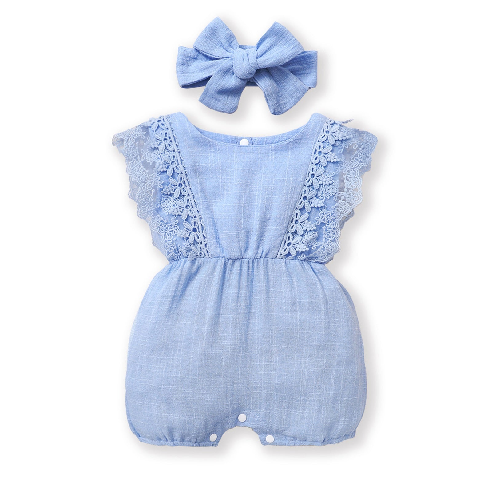 Image of Adorable linen jumpsuit for baby girls at 3-18 months with matching headbands. Perfect for sunny days. Stylish and comfy ensemble. Chic summer vibes available at OleOle.