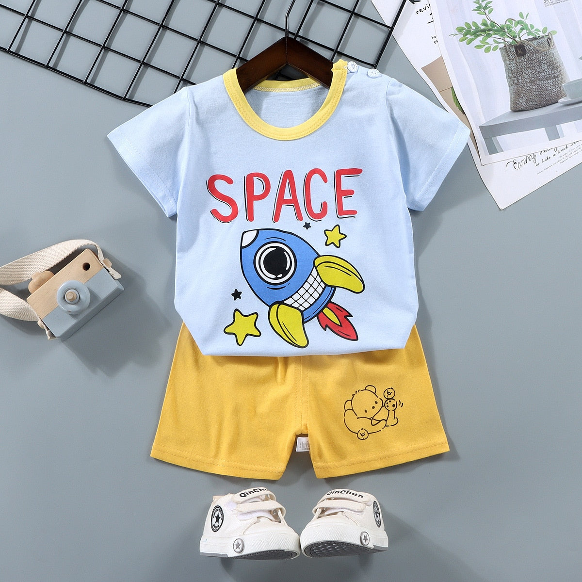 Image of Baby T-Shirt & Pant Set (9m - 5yrs). Stylish comfort for your little one's summer adventures! Shop now at OleOle.